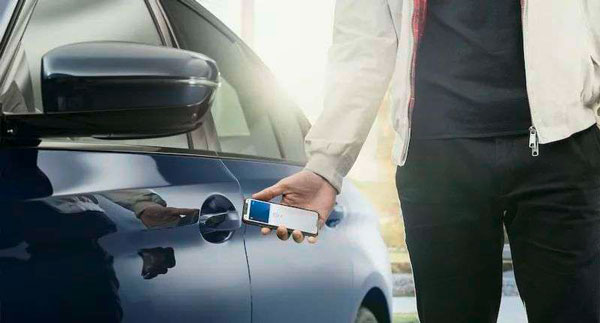 全球第一家！苹果干掉车钥匙，汽车不再需要钥匙开门