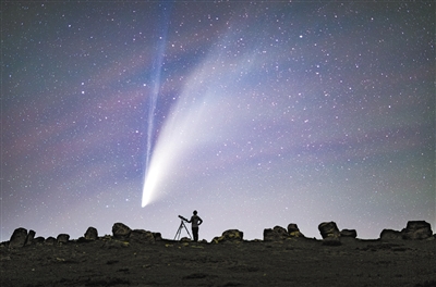 新智彗星6000年回归一次 你可别只是看个热闹