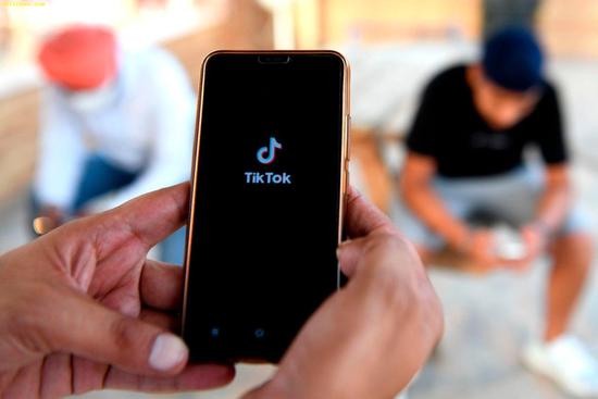 为了让美国人放心用，TikTok宣布开放算法允许查看