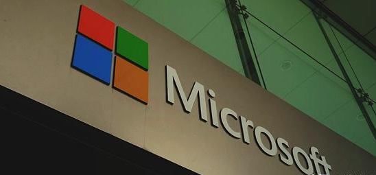 白帽黑客帮助微软保护数百万用户，微软12个月向黑客支付1亿奖金