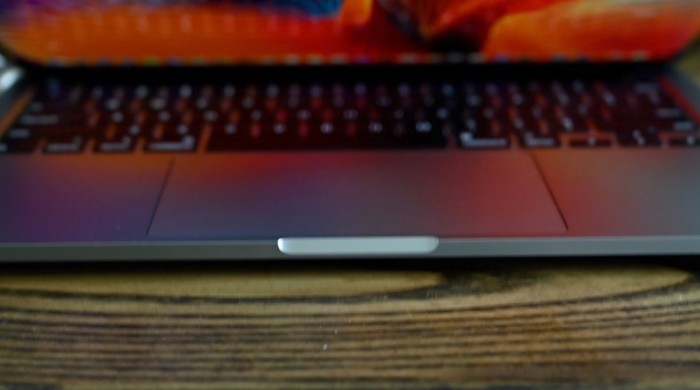 未来MacBook Pro可使用巨大触控板进行强制触摸手势