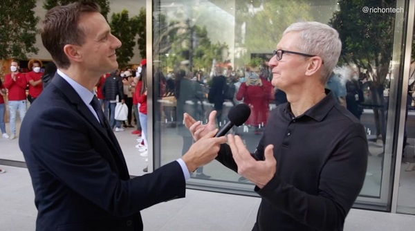 洛杉矶苹果新店开业，库克称对自主维修计划保持乐观