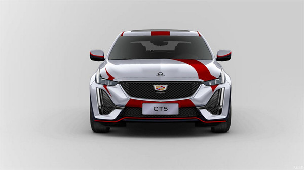 凯迪拉克推出一款与《战神：诸神黄昏》联名的CT5汽车：采用主题联名特别涂装