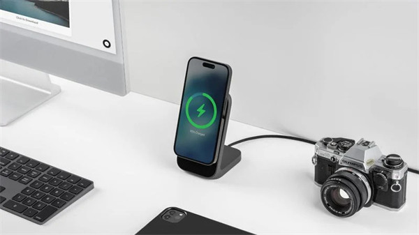 Nomad为 MagSafe iPhone 推出 Stand One支架，售价 109.95 美元