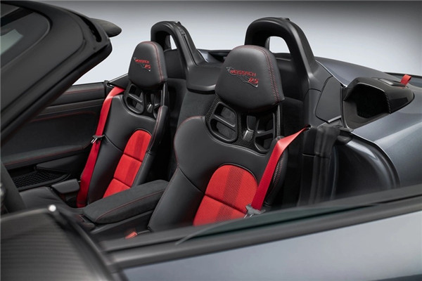 全新保时捷718 Spyder RS开启预售，零售价157.8万元起