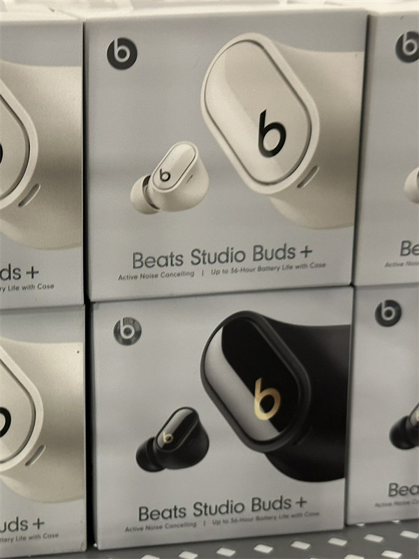 苹果 Beats Studio Buds+ 耳机零售包装曝光