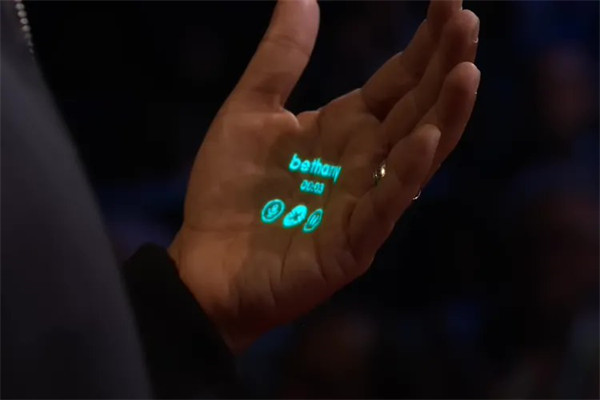 Humane 发布首款可穿戴 AI 设备“Ai Pin”